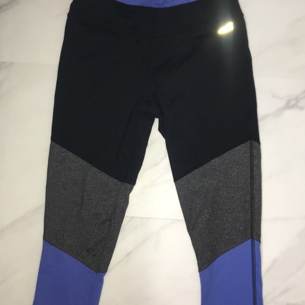 Workout leggings from Walmart